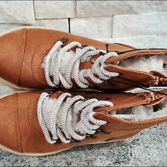 Art Class Willa Boots Brown Faux-Leather Faux-Fur Zip-Up Ankle Boots for Girls - Picture 5 of 6